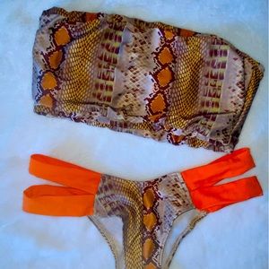 Montce python print bikini set  😍🌴M top and S bottoms